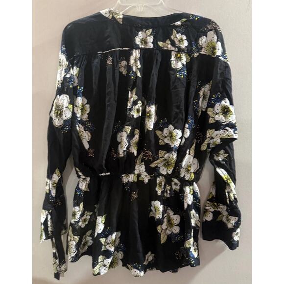 Free People Blouse Top Womens Small Black Floral Pleated Long Sleeve Wrap V Neck - Picture 4 of 5